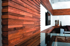 Painel de madeira